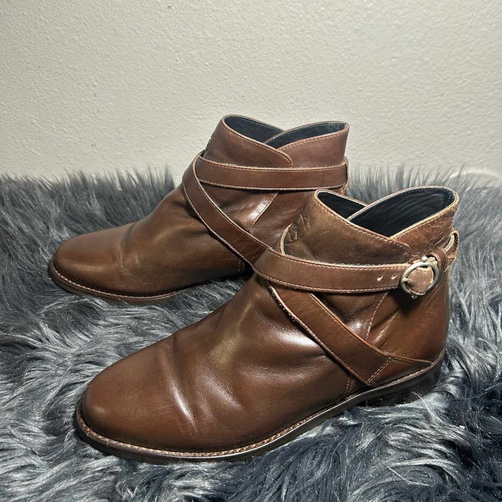 Ariat Brown Leather Windsor Strap Buckle Ankle Bootie Sz 6.5